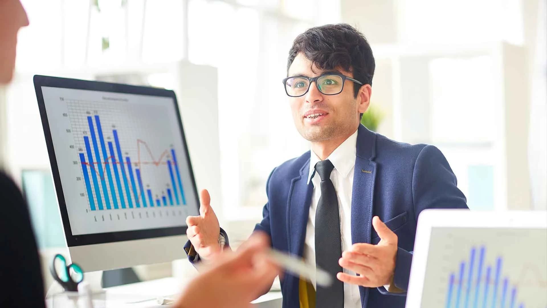 5 Stages of Creating A Social Media Marketing Strategy for Your Business